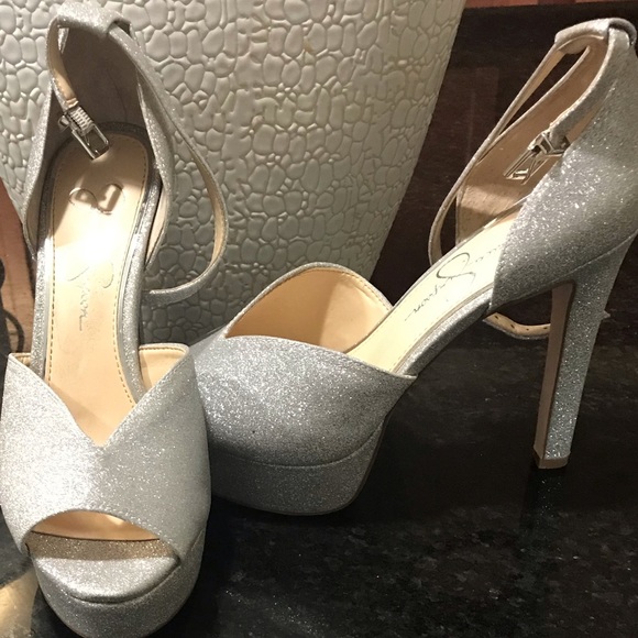 Shoes - Picture 2 of 2